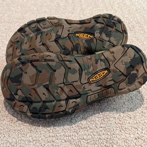 Kids' Keen Newport H2 Camo Sandals - size 4 - Picture 5 of 7